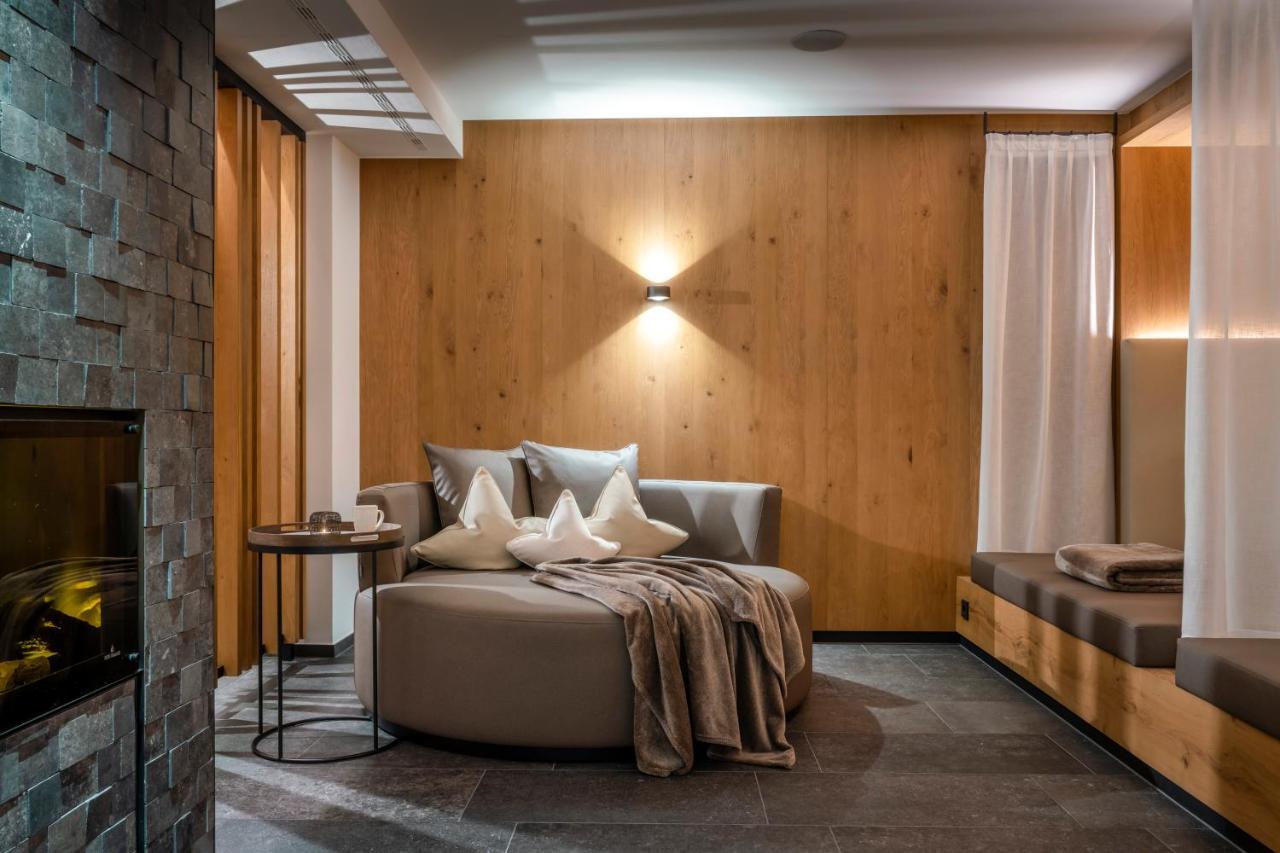 Hotel Auenhof Лех ам Алберг Екстериор снимка