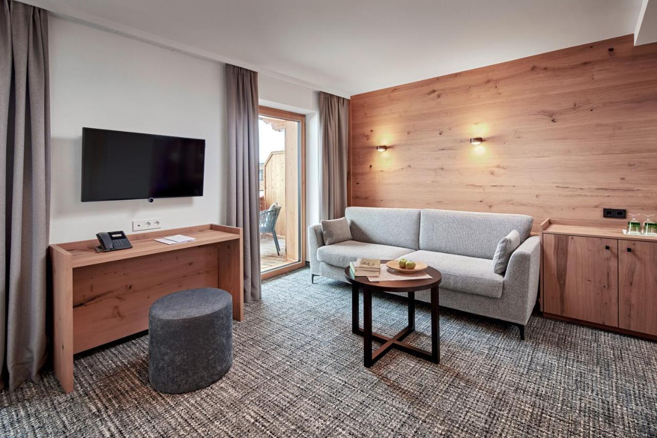 Hotel Auenhof Лех ам Алберг Екстериор снимка
