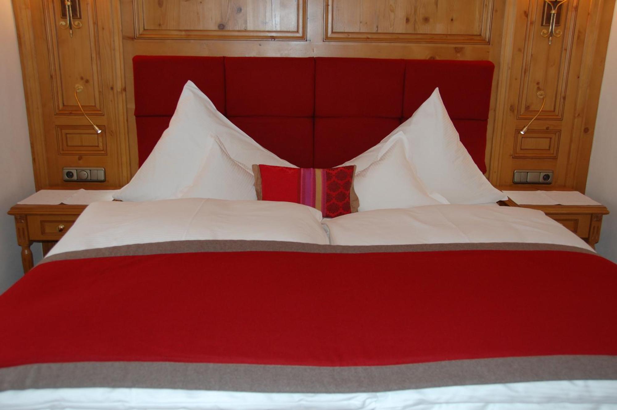 Hotel Auenhof Лех ам Алберг Стая снимка