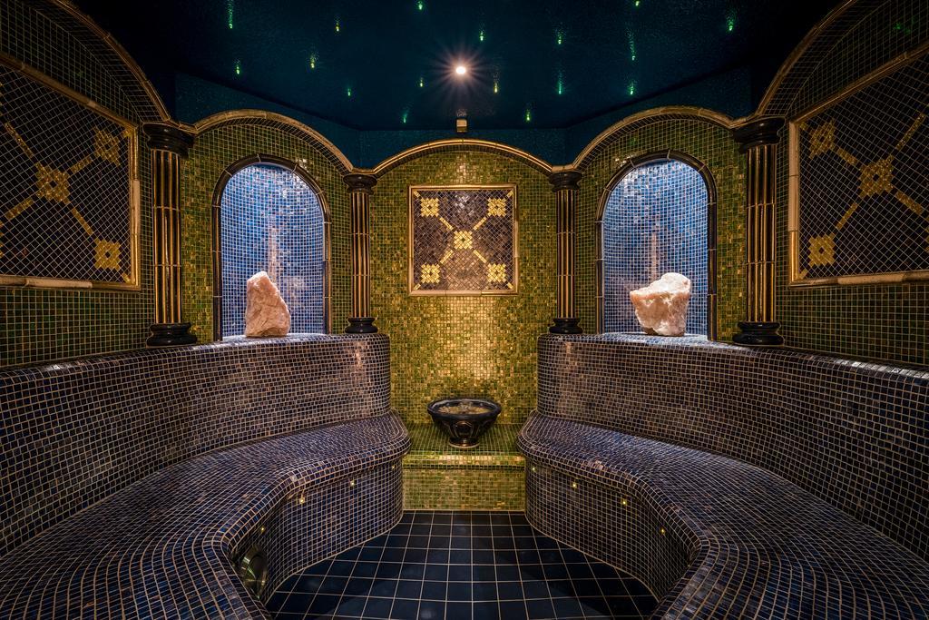Hotel Auenhof Лех ам Алберг Екстериор снимка