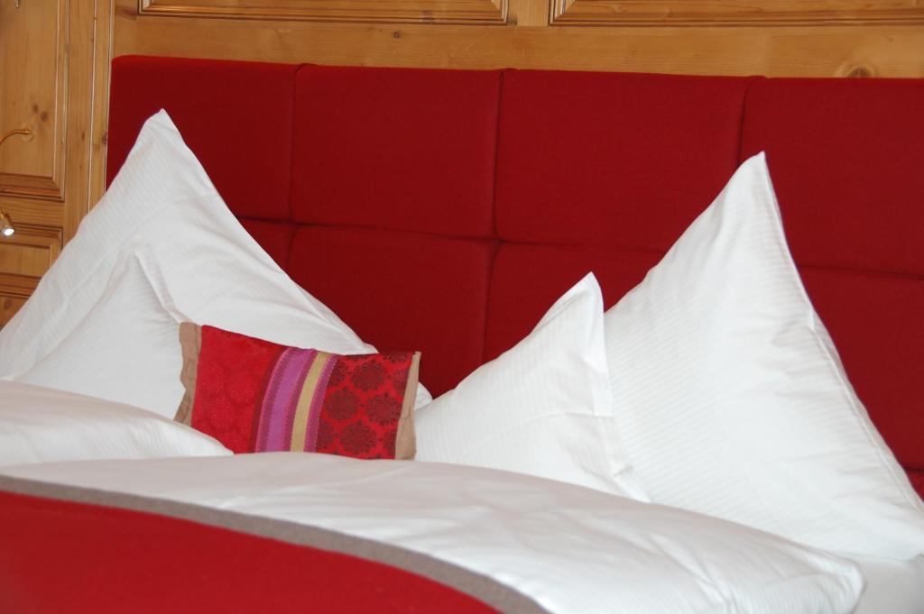 Hotel Auenhof Лех ам Алберг Екстериор снимка