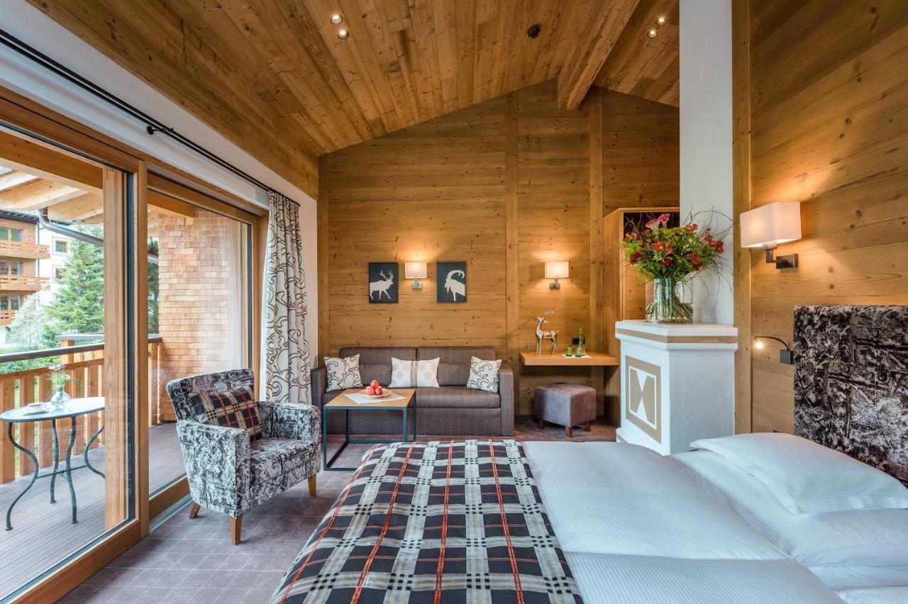 Hotel Auenhof Лех ам Алберг Екстериор снимка