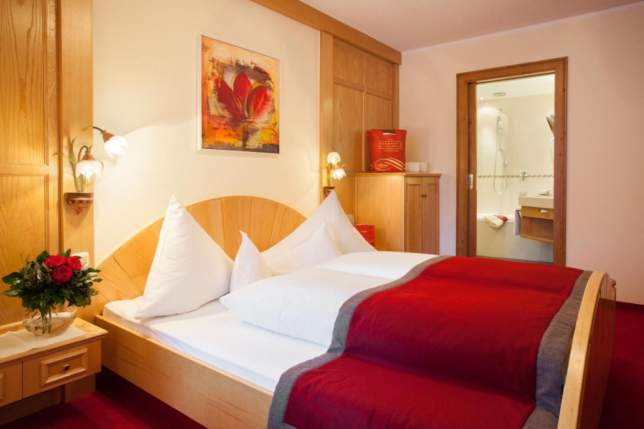 Hotel Auenhof Лех ам Алберг Екстериор снимка